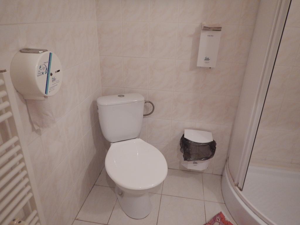Penzion A Restauracia Pod Hradom, Turna Nad Bodvou Eksteriør bilde